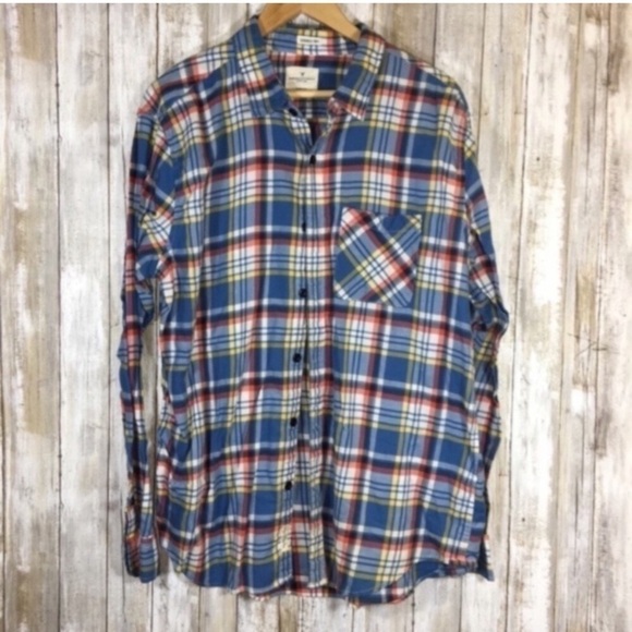 American Eagle Outfitters Other - American Eagle Classic Fit Plaid Button Down
